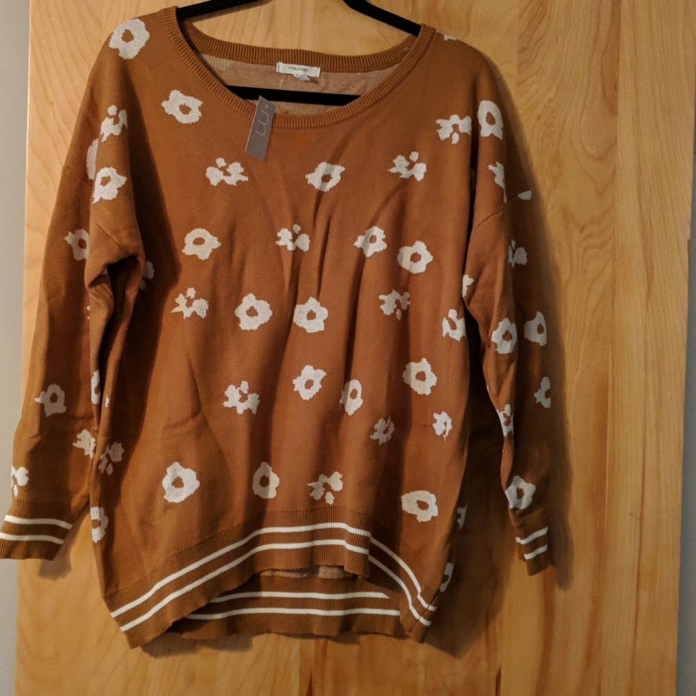 Maurices sweater
